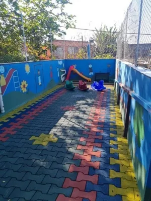 Fabricante de piso emborrachado para playground